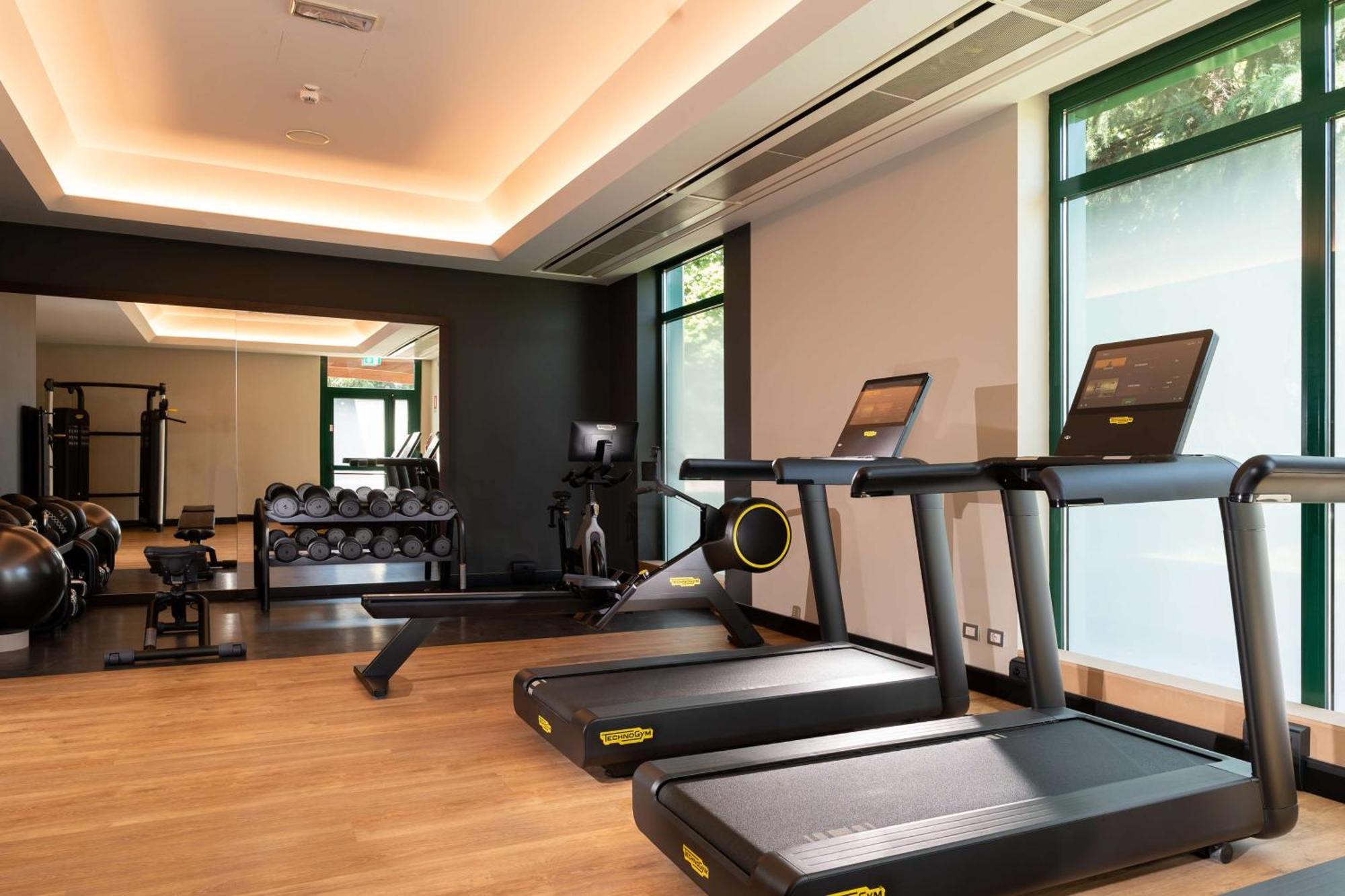 Doubletree By Hilton Milan Malpensa Solbiate Olona Hotel Ngoại thất bức ảnh