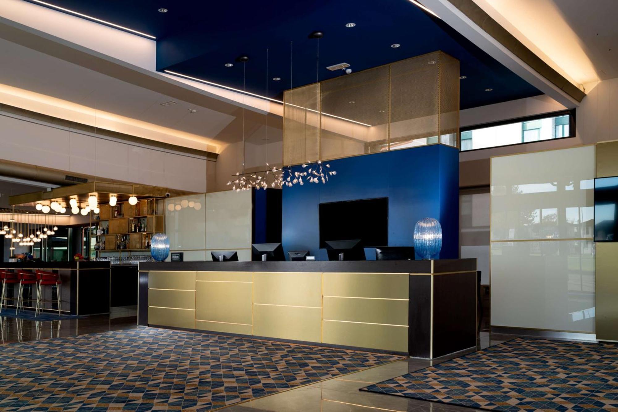 Doubletree By Hilton Milan Malpensa Solbiate Olona Hotel Ngoại thất bức ảnh