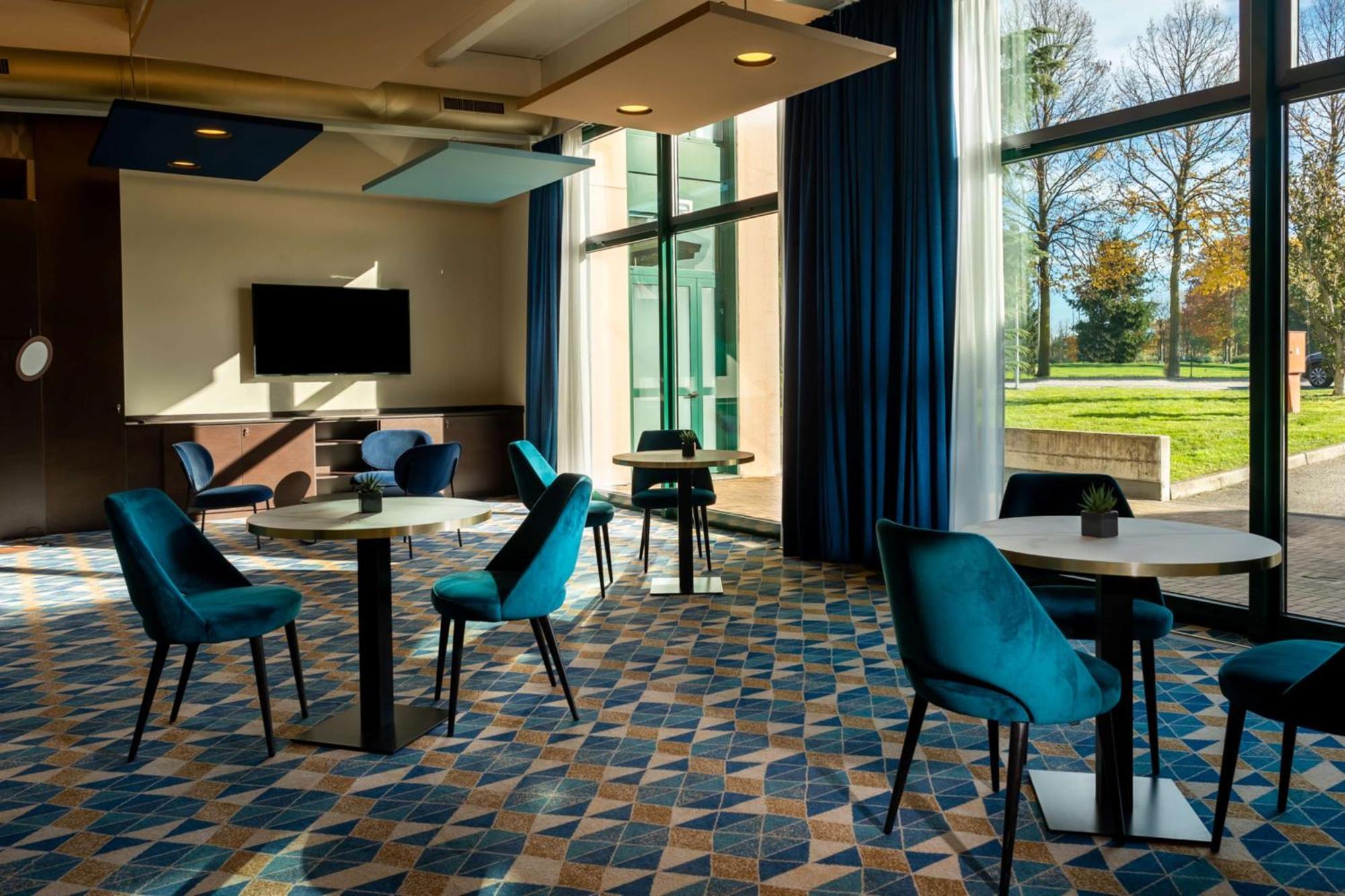 Doubletree By Hilton Milan Malpensa Solbiate Olona Hotel Ngoại thất bức ảnh