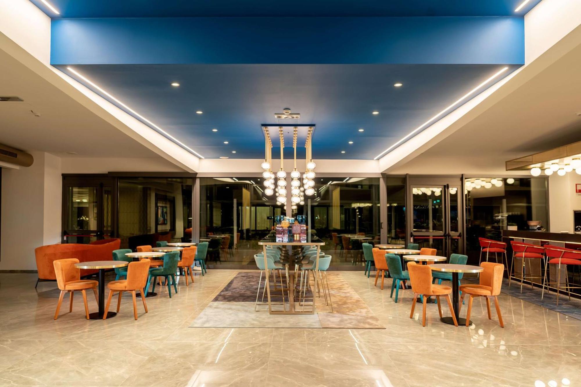 Doubletree By Hilton Milan Malpensa Solbiate Olona Hotel Ngoại thất bức ảnh